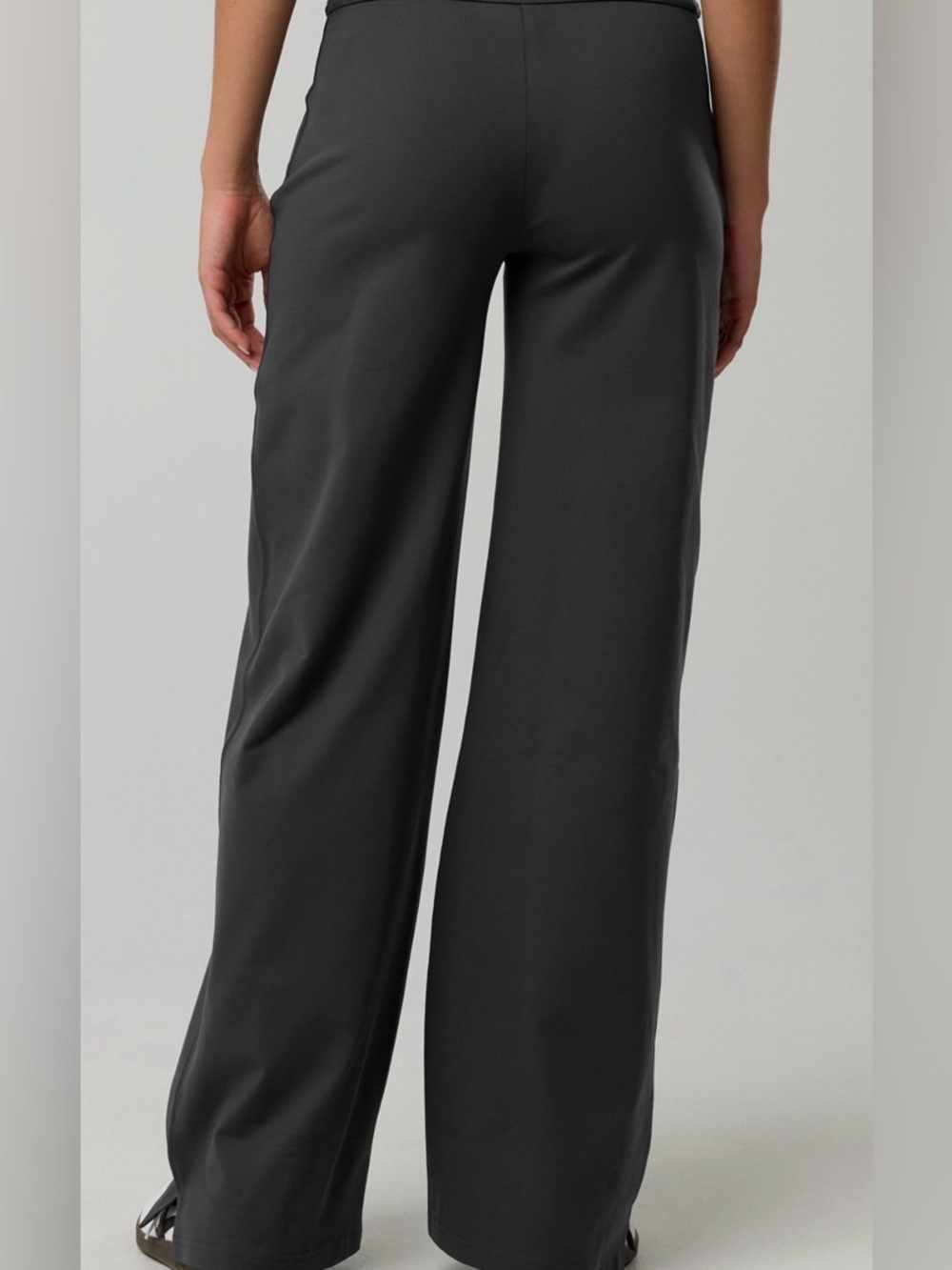 aerie Wide-Leg Pants in Charcoal - Picture 5 of 6